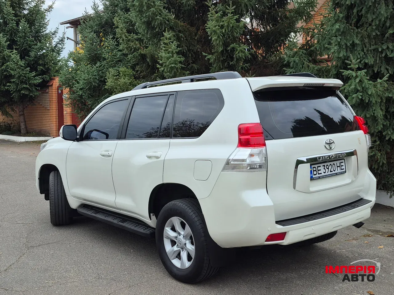 Toyota Land Cruiser Prado - фото 2