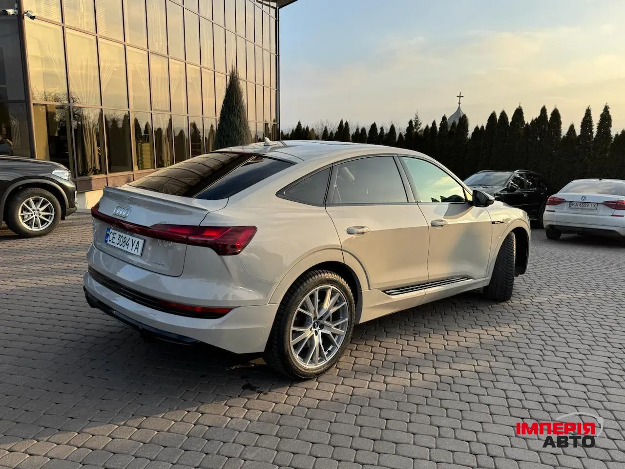 Audi e-tron Sportback - фото 2