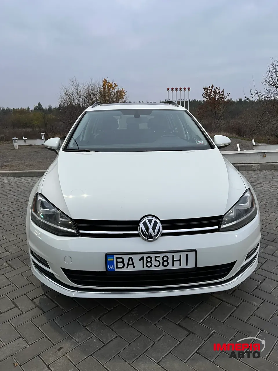 Volkswagen Golf - фото 1