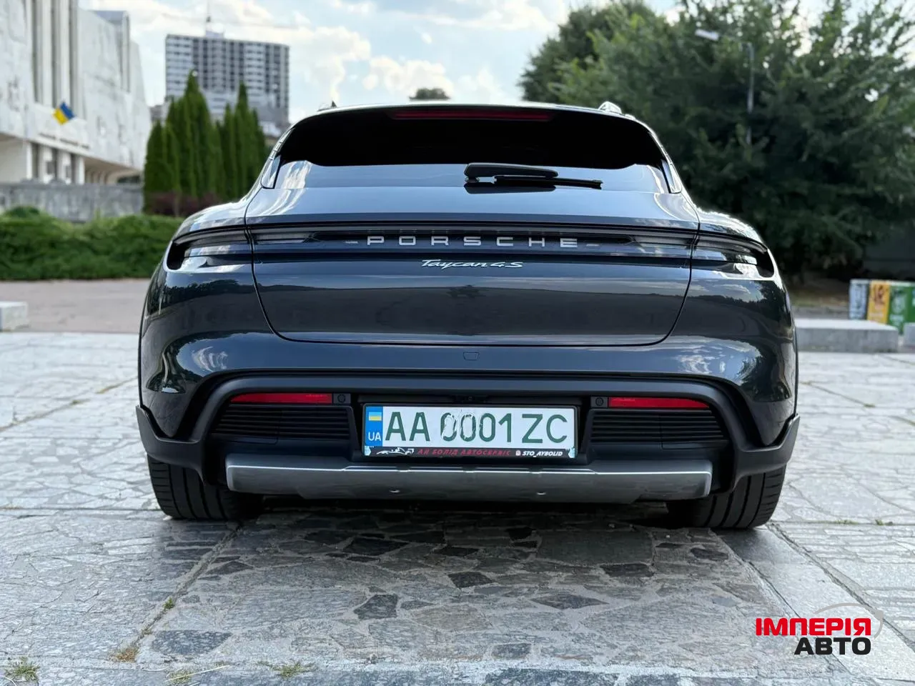 Porsche Taycan - фото 3