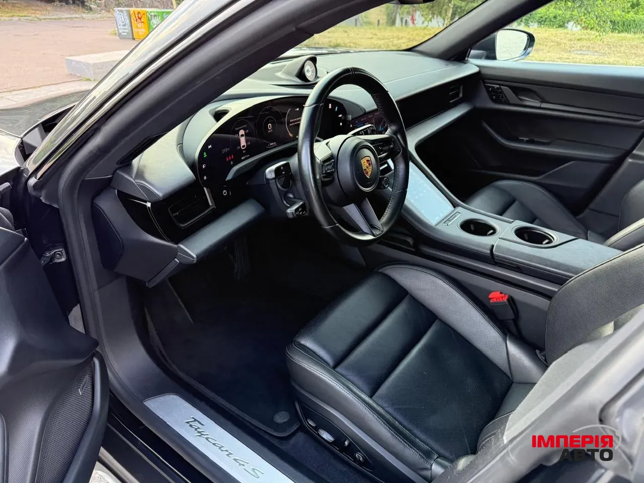 Porsche Taycan - фото 15