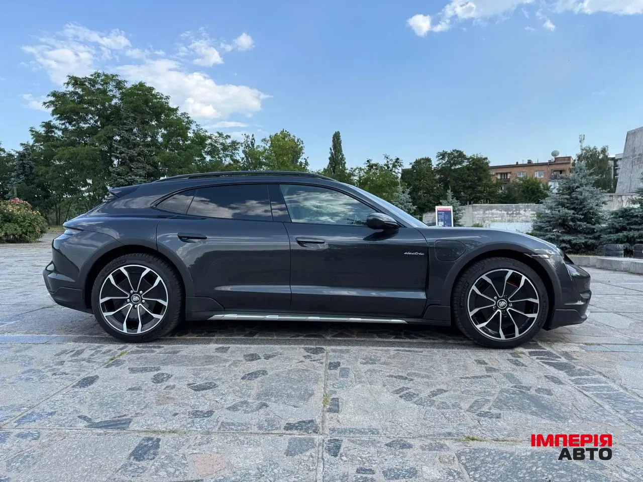 Porsche Taycan - фото 2