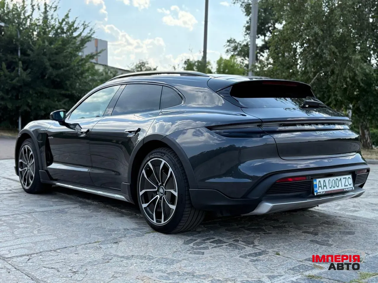 Porsche Taycan - фото 5