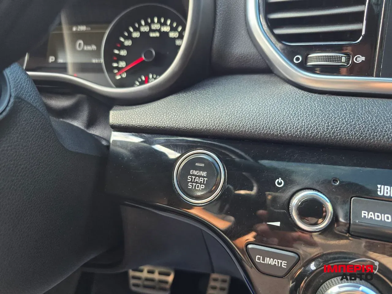 Kia Sportage - фото 24