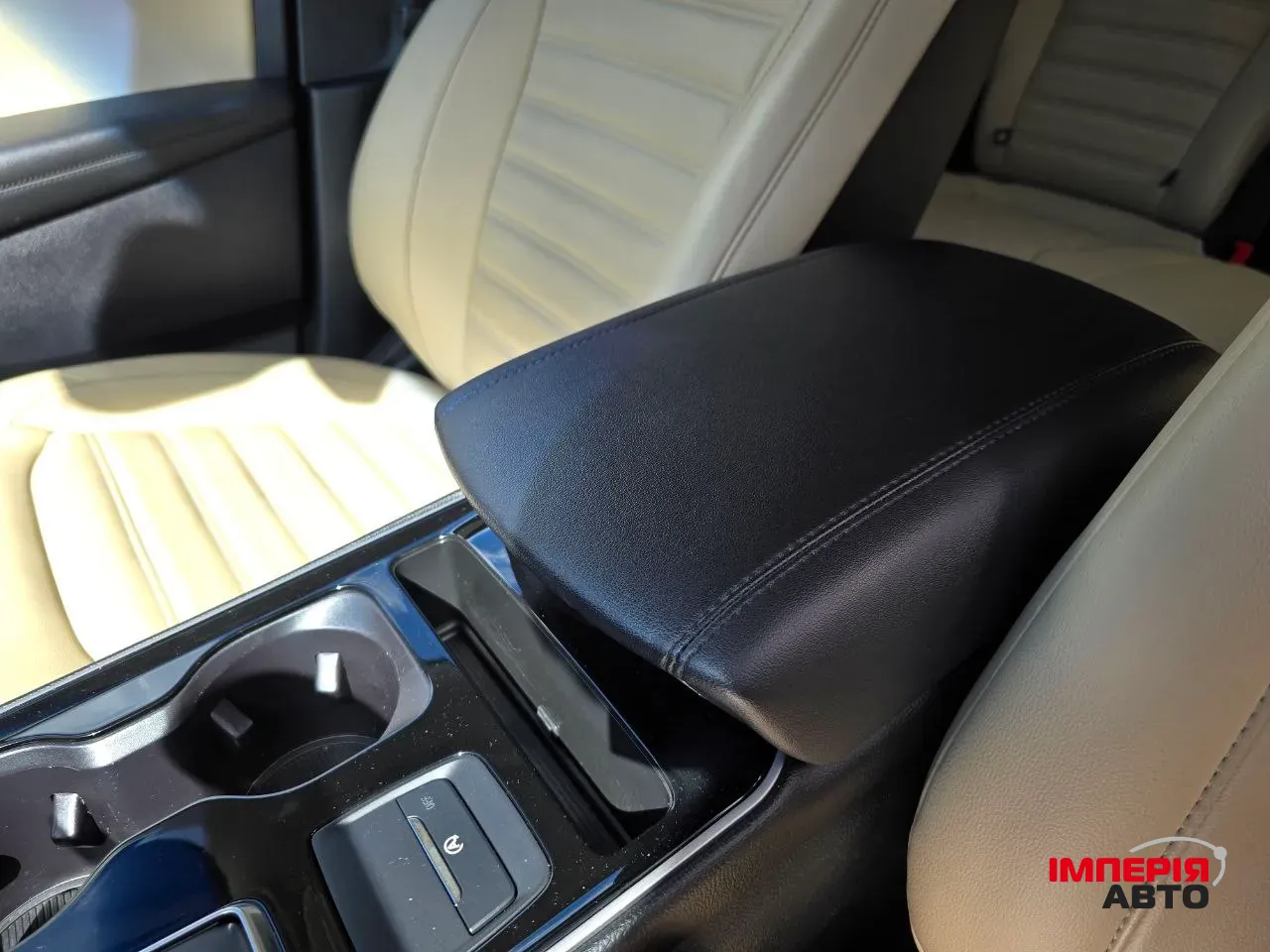 Ford Edge - фото 17