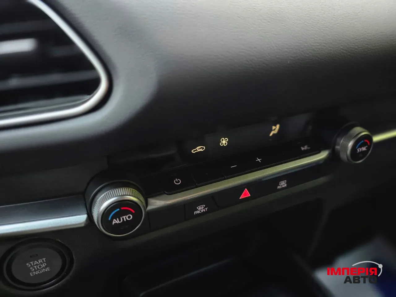 Mazda CX-30 - фото 22