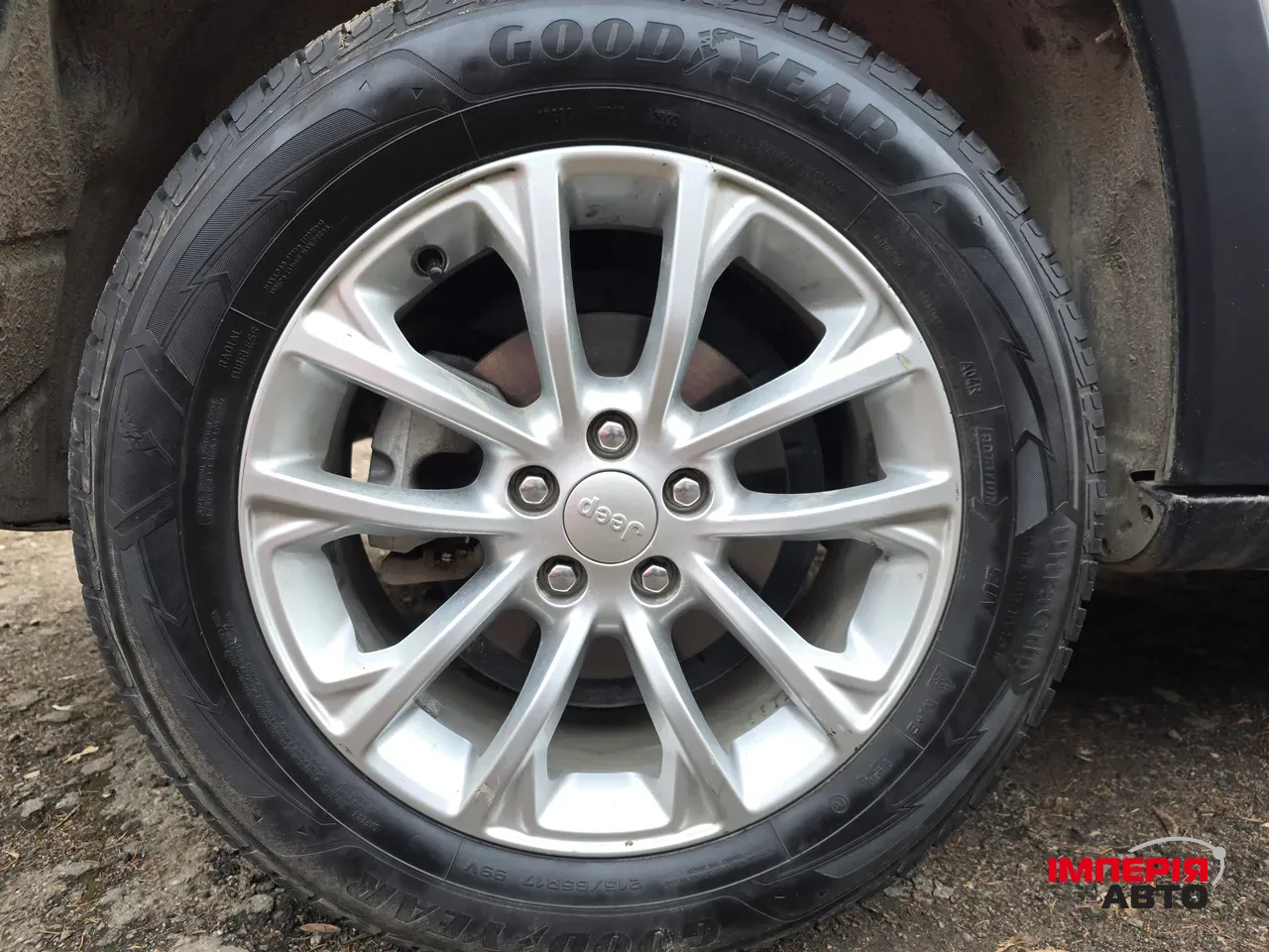 Jeep Cherokee - фото 33