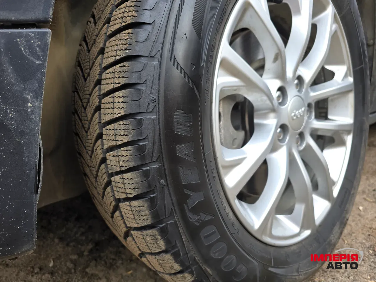 Jeep Cherokee - фото 34