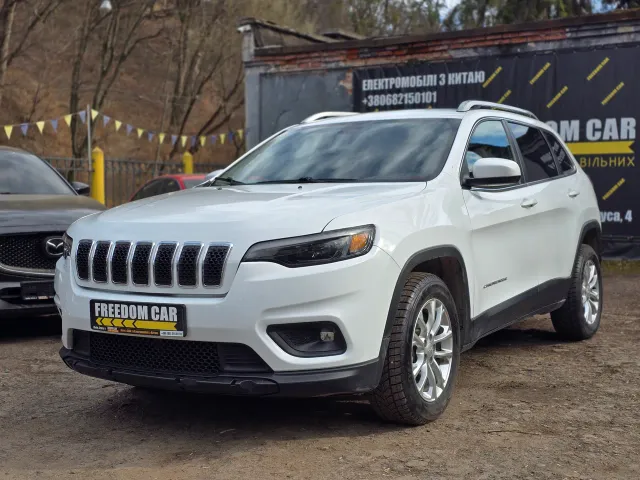 Jeep Cherokee - фото 1