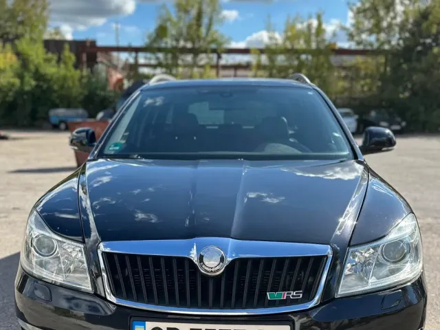 Skoda Octavia RS - фото 2