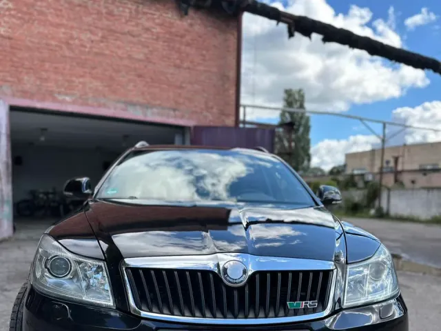 Skoda Octavia RS - фото 3