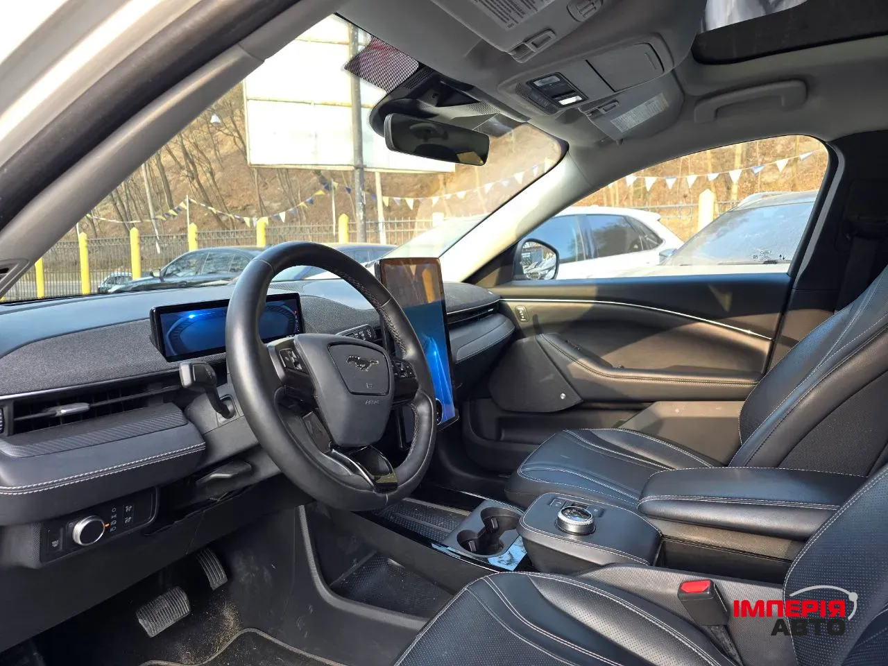 Ford Mustang Mach-E - фото 9