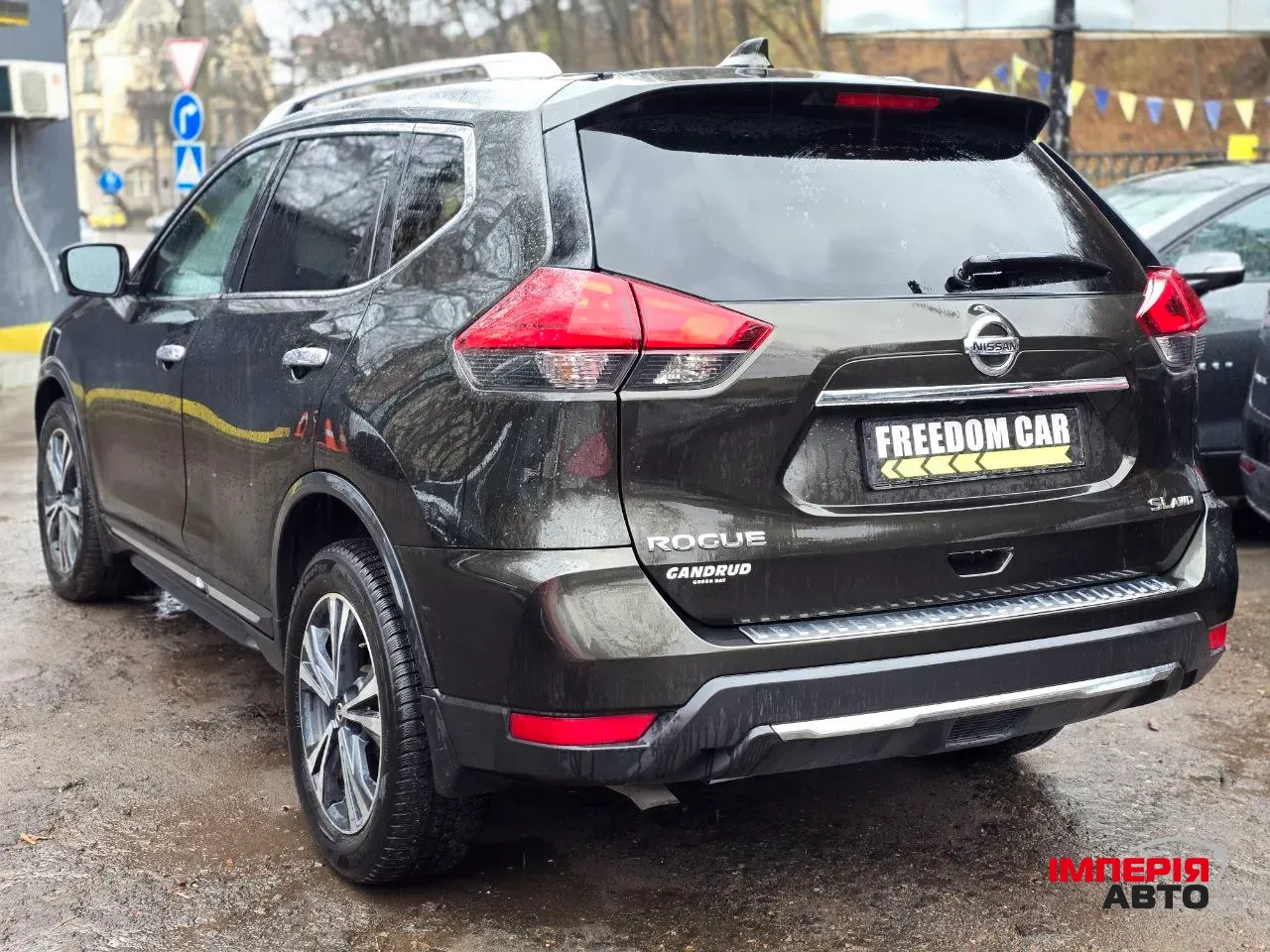 Nissan Rogue - фото 5