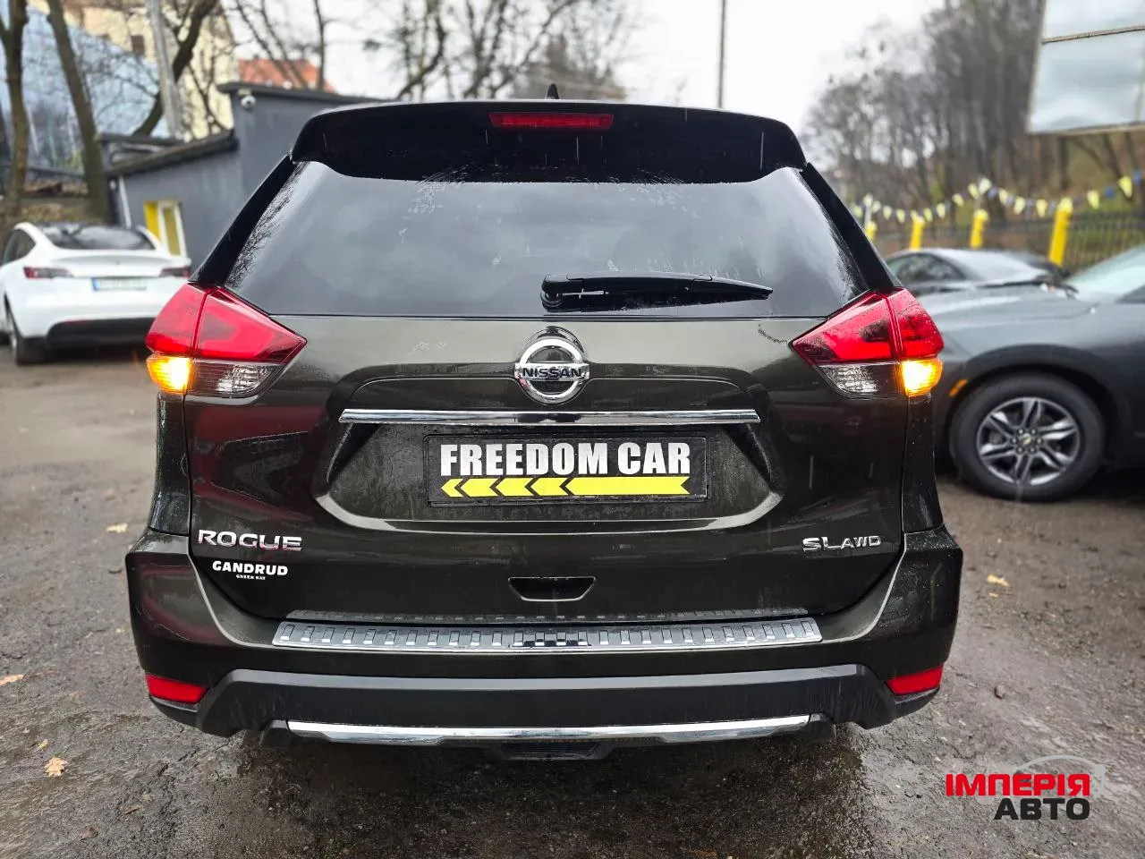 Nissan Rogue - фото 6