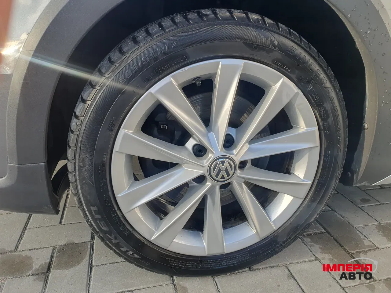 Volkswagen Golf - фото 10