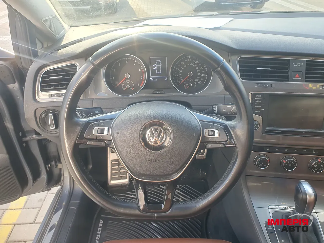 Volkswagen Golf - фото 19