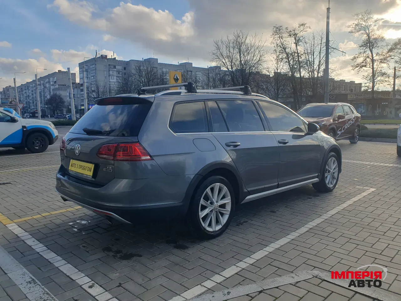 Volkswagen Golf - фото 6