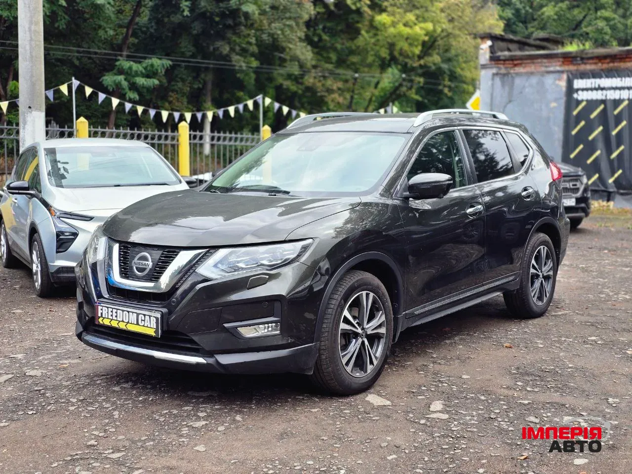Nissan X-Trail - фото 1