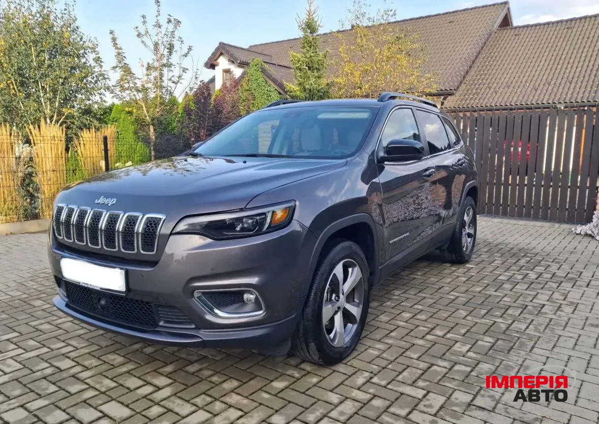 Jeep Cherokee - фото 2