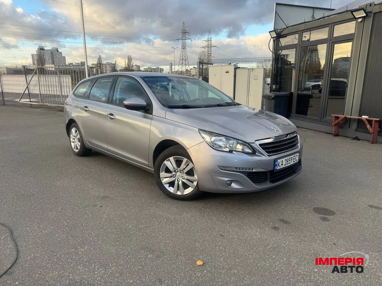 Peugeot 308 - фото 2