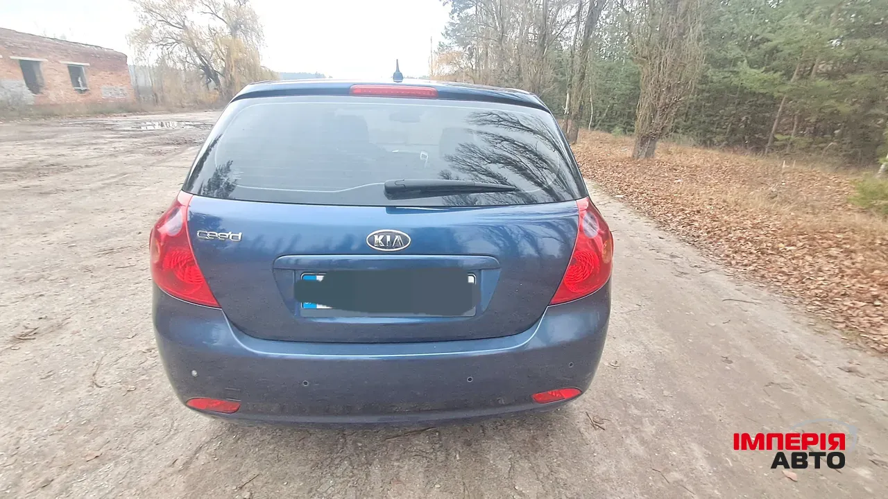 Kia Ceed - фото 9