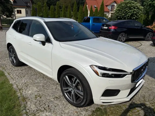 Volvo XC60 - фото 2