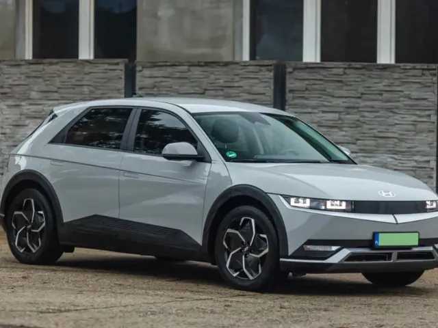 Hyundai IONIQ 5 - фото 3