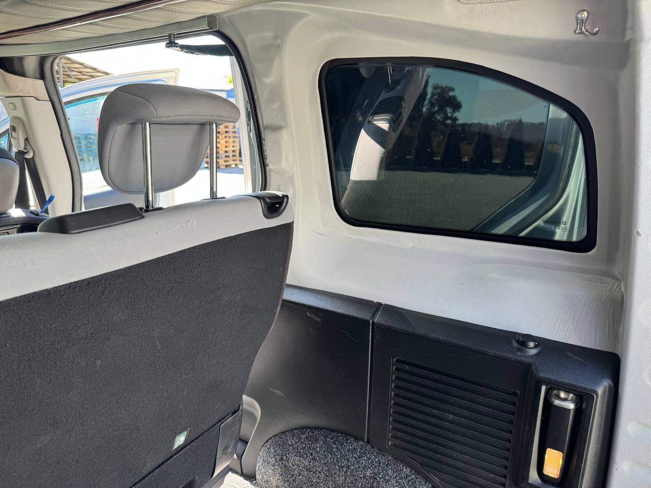 Citroen Berlingo - фото 12