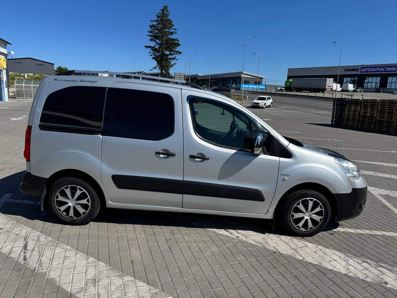 Citroen Berlingo - фото 8