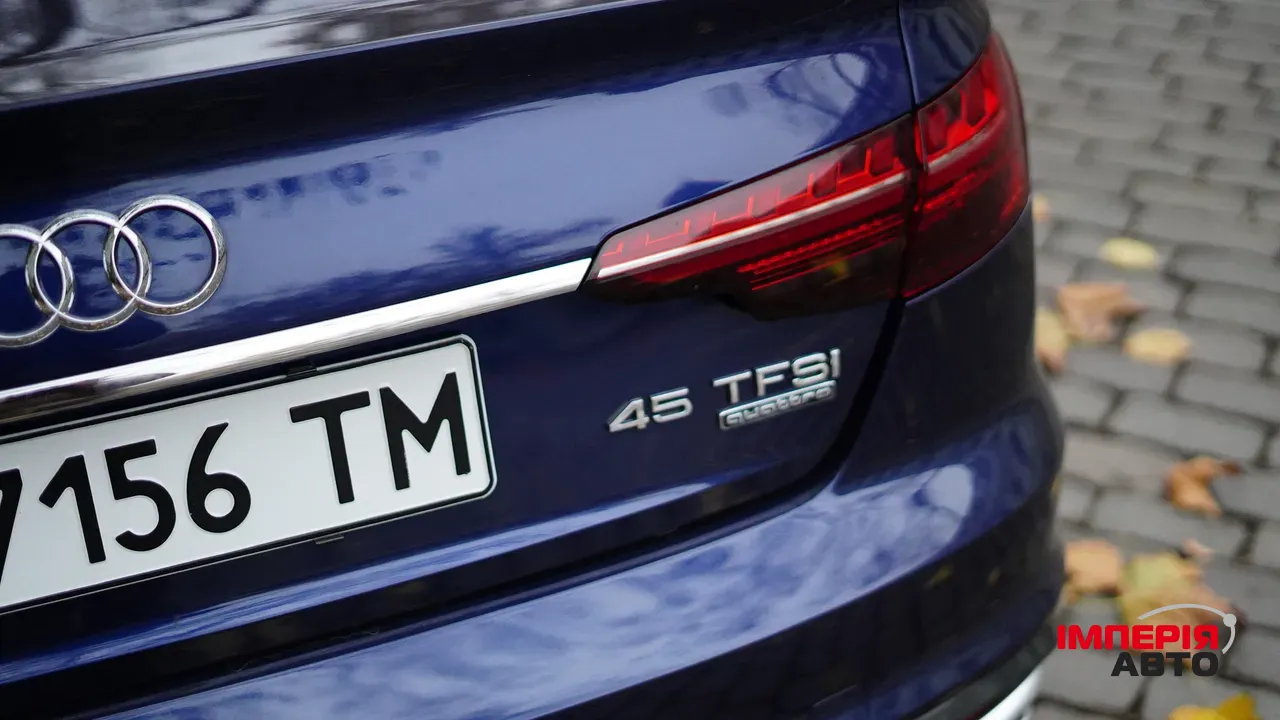 Audi A4 - фото 25