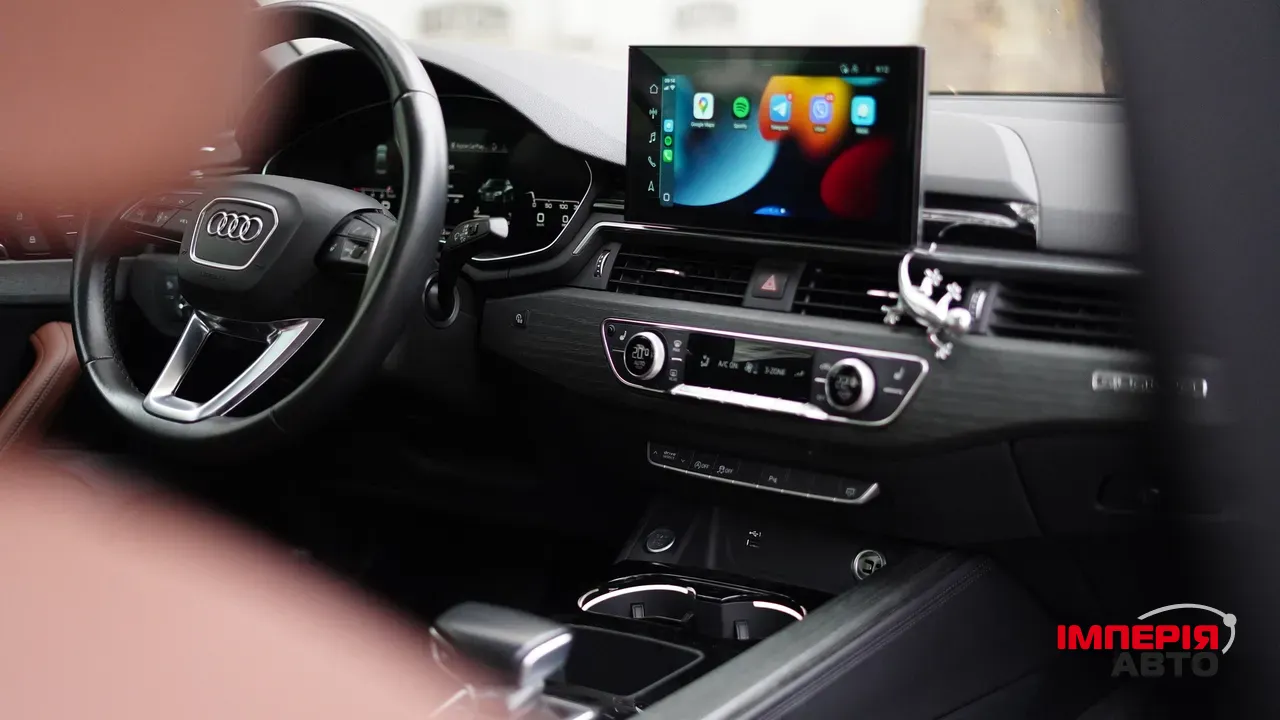 Audi A4 - фото 40