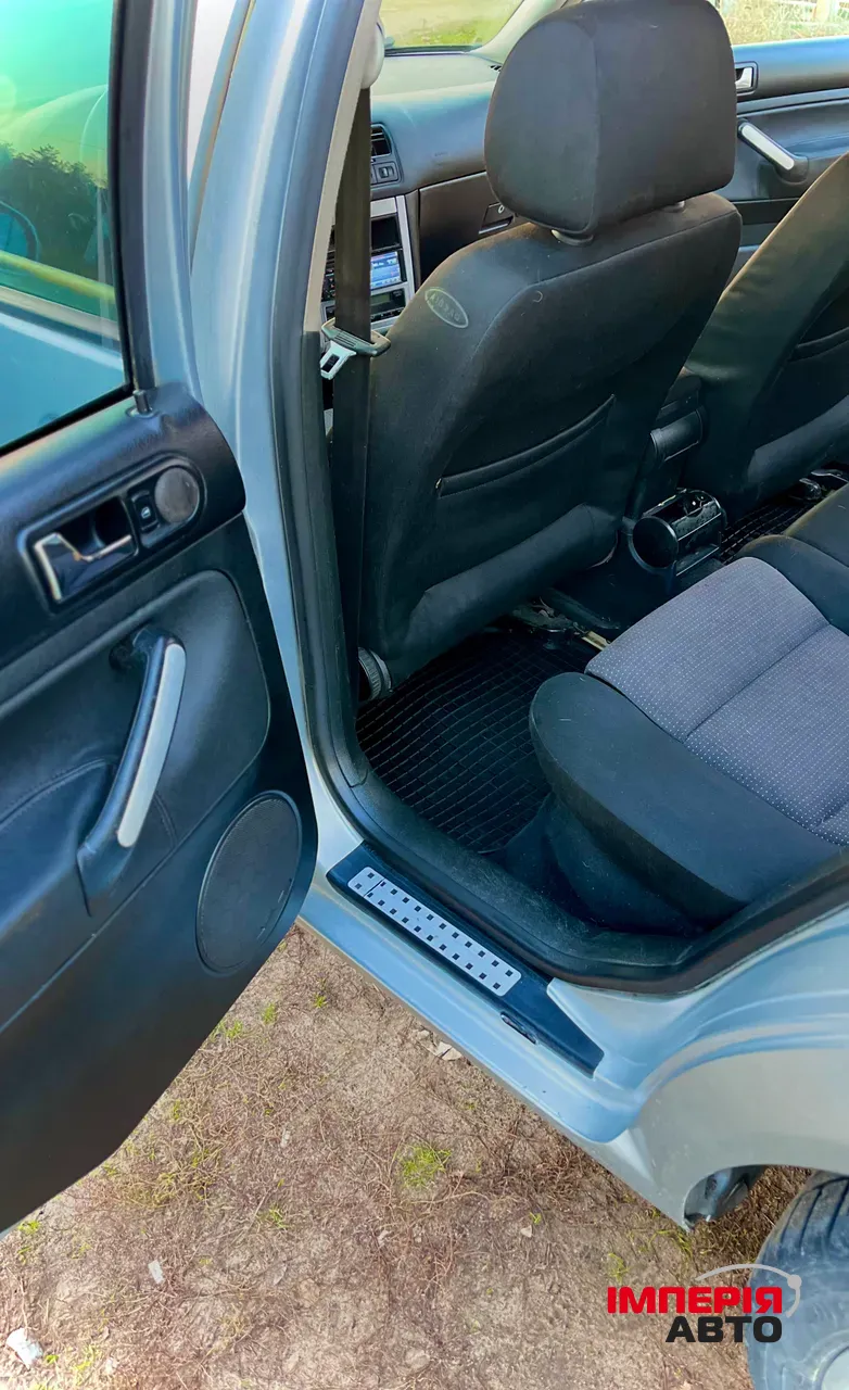 Volkswagen Bora - фото 10