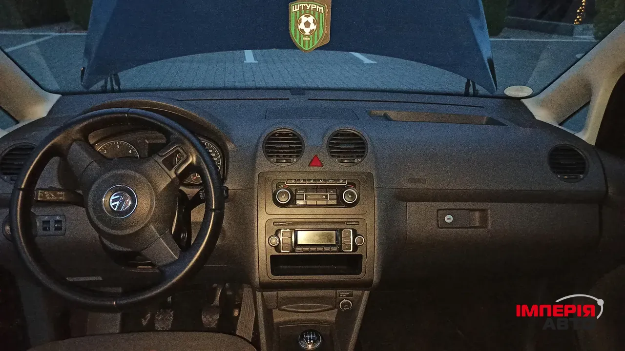 Volkswagen Caddy - фото 12