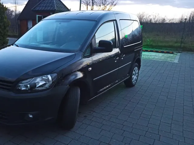 Volkswagen Caddy - фото 2