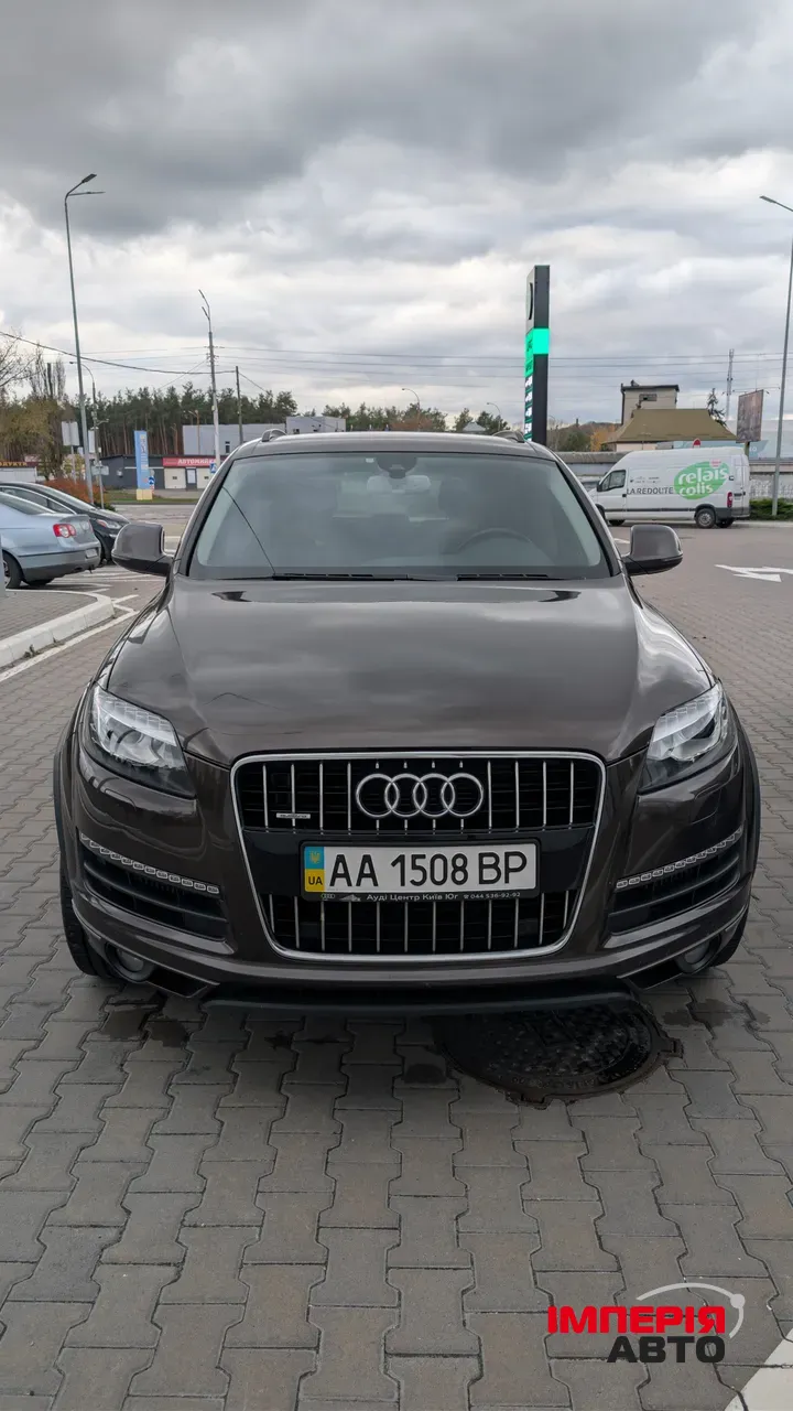 Audi Q7 - фото 5