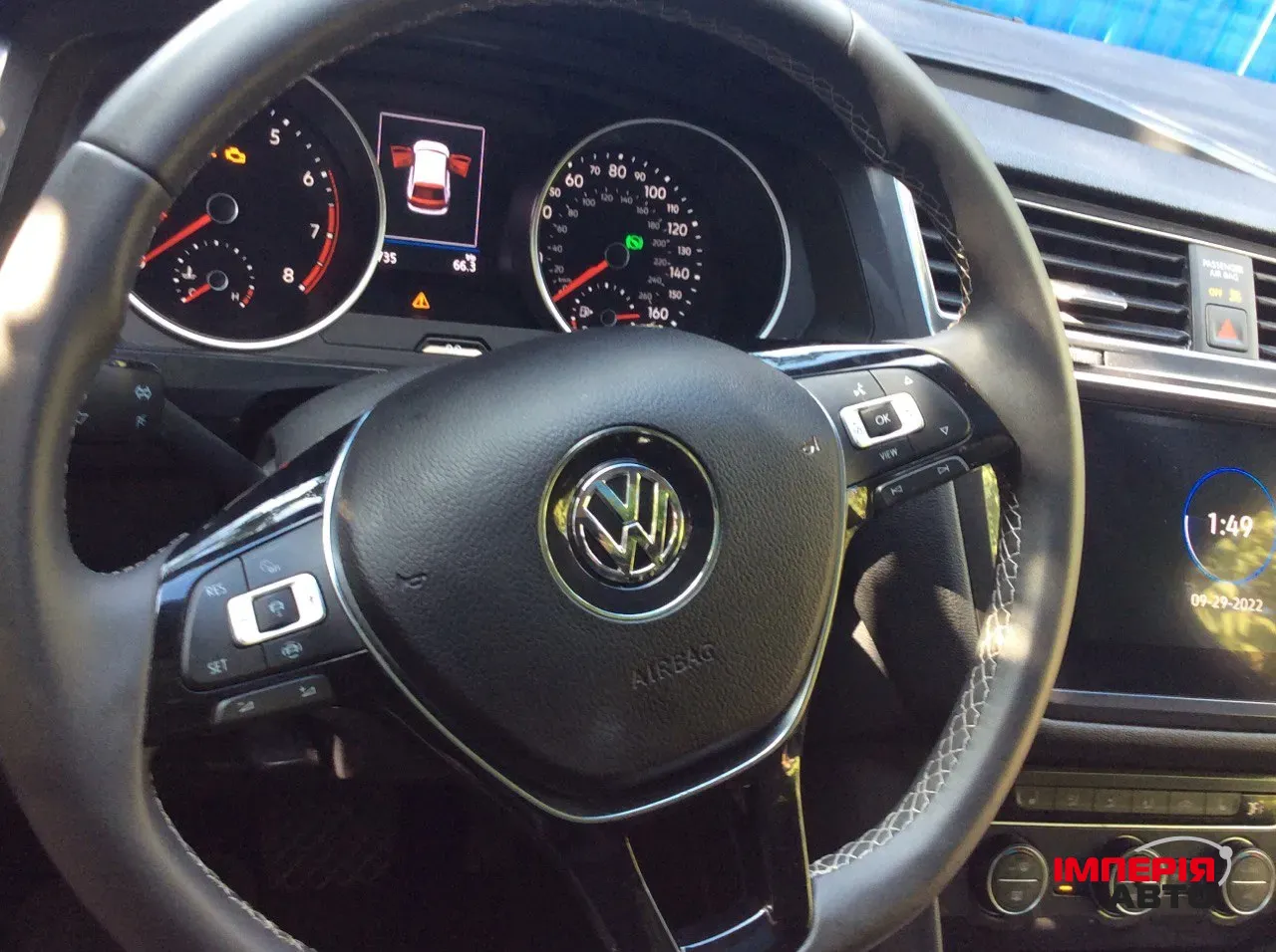 Volkswagen Tiguan - фото 22