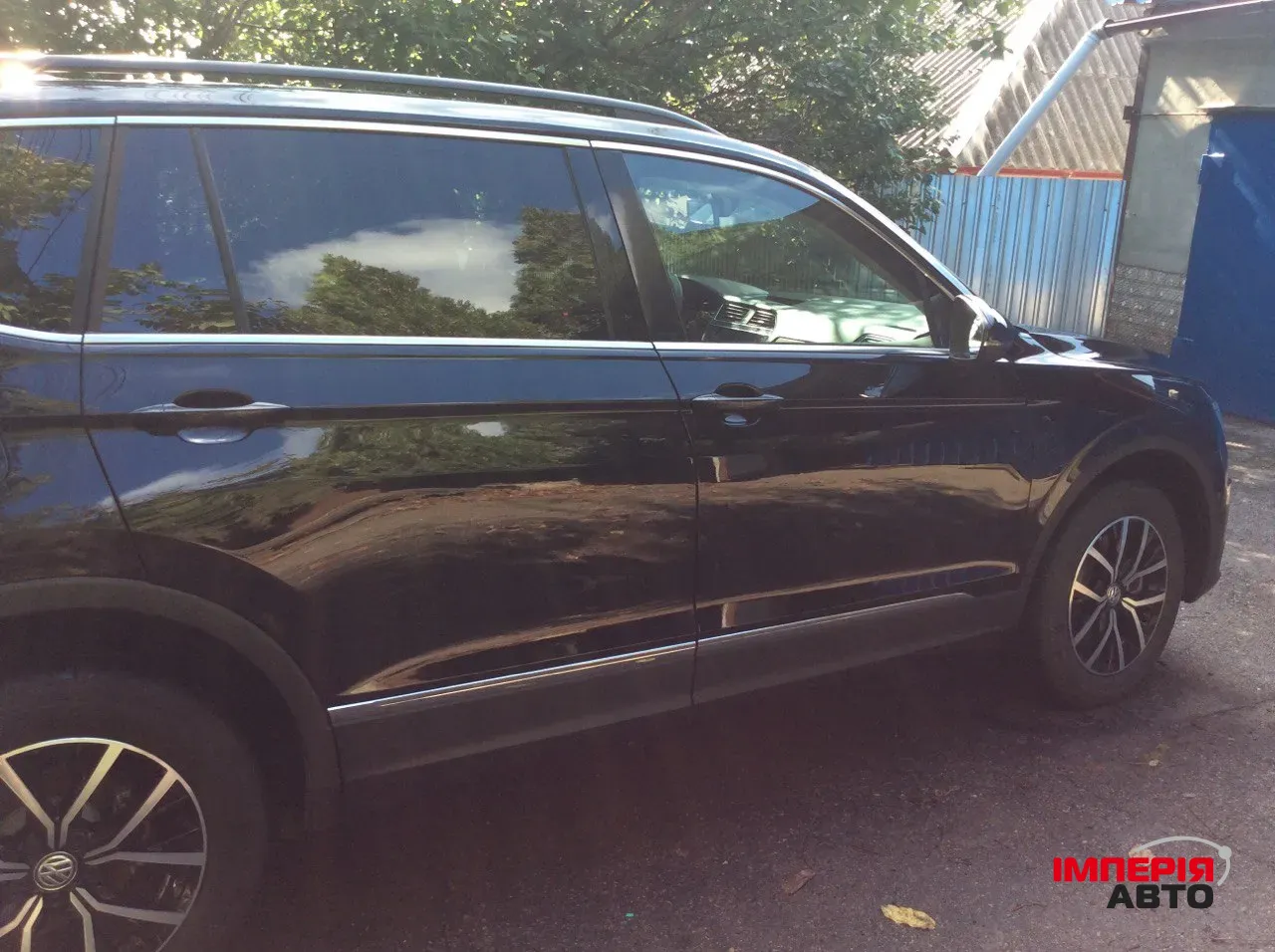 Volkswagen Tiguan - фото 12