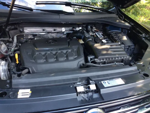 Volkswagen Tiguan - фото 4