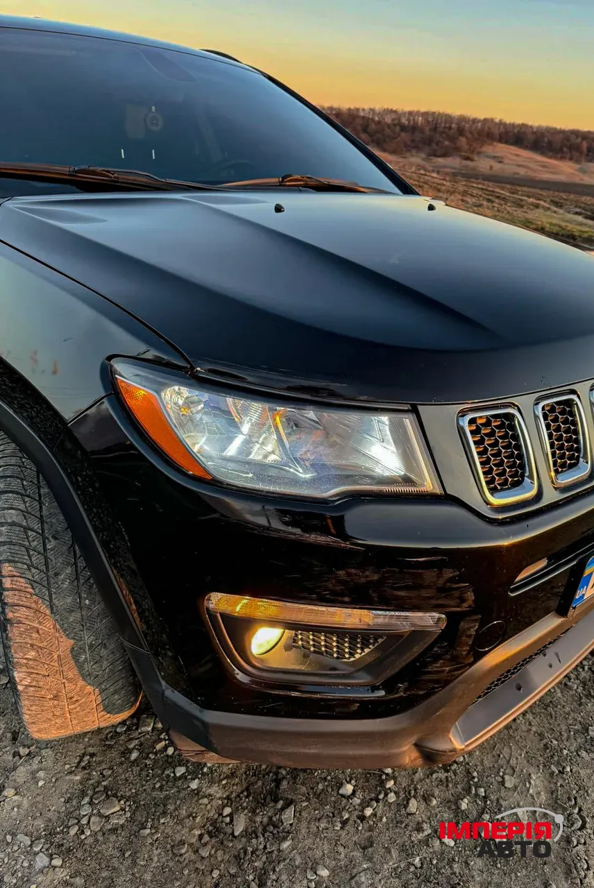 Jeep Compass - фото 7