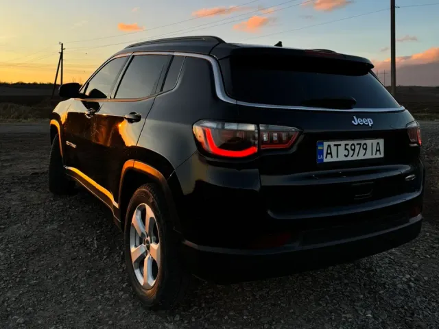 Jeep Compass - фото 5