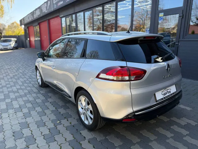 Renault Clio - фото 5