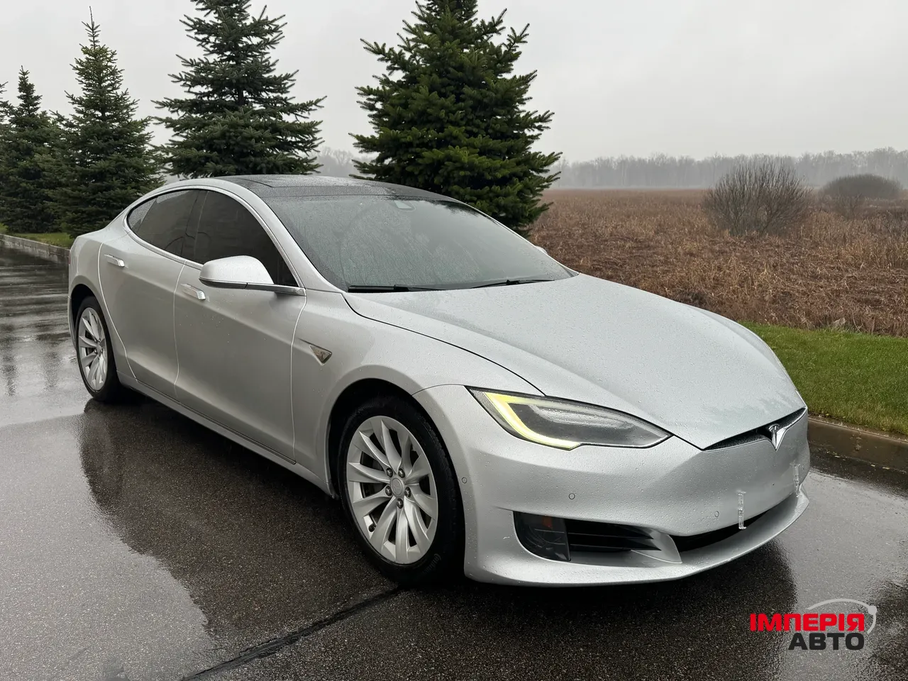 Tesla Model S - фото 2