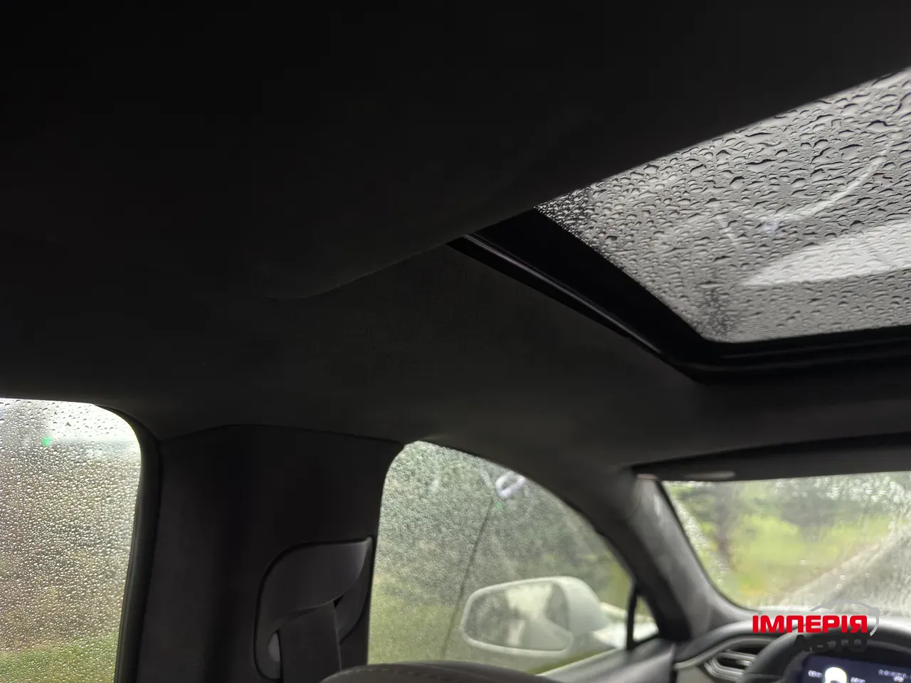 Tesla Model S - фото 29