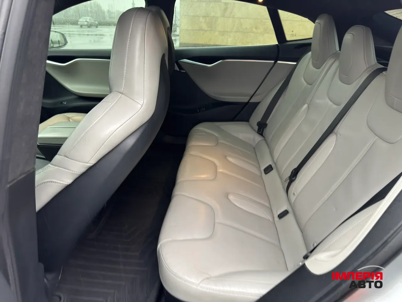 Tesla Model S - фото 28