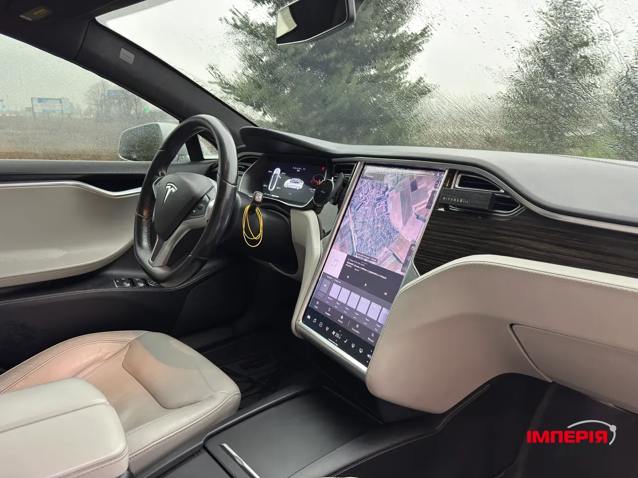 Tesla Model S - фото 31