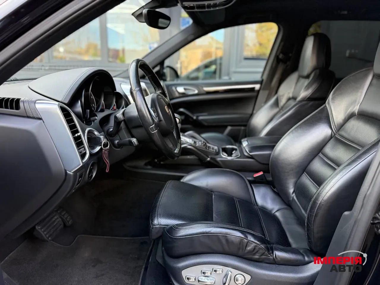 Porsche Cayenne - фото 6