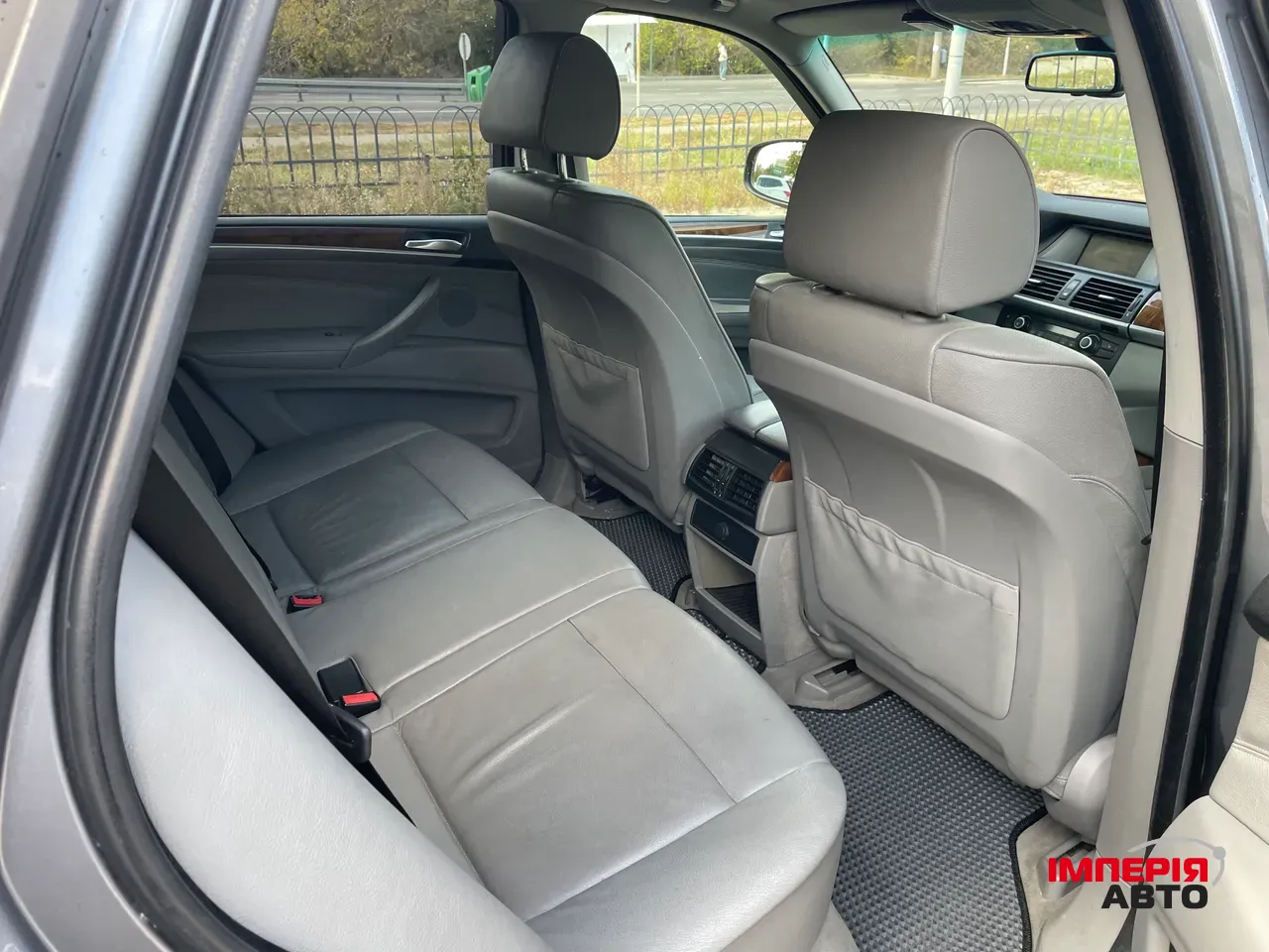 BMW X5 - фото 13
