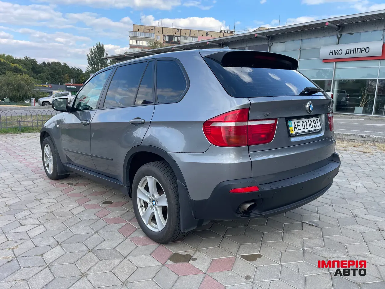 BMW X5 - фото 6
