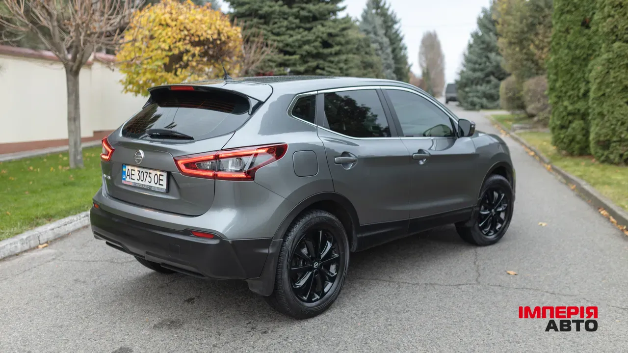 Nissan Qashqai - фото 9