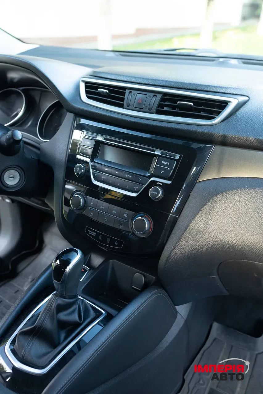 Nissan Qashqai - фото 13